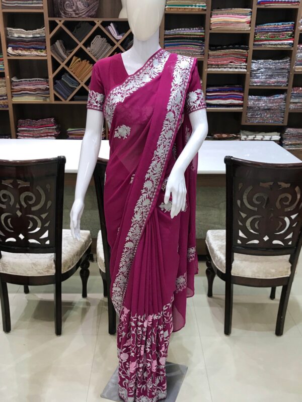 Kashmiri Tilla and Aari Fusion Embroidered Onion Pink Kashmiri saree 4