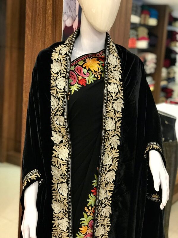 Velvet Cape Orni with Zari Embroidery: Chinar Bel Design
