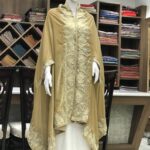 Gold Embroidered Velvet Cape Orni: Bara Chinaar Design