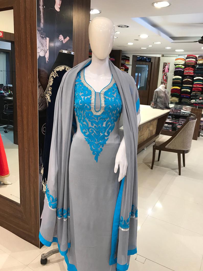 Cut Daana Aari Neck Salwar Suit: Grey Firozi