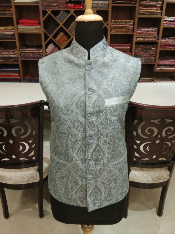 Grey Modi Jacket with Jamawar Paisley Embroidery