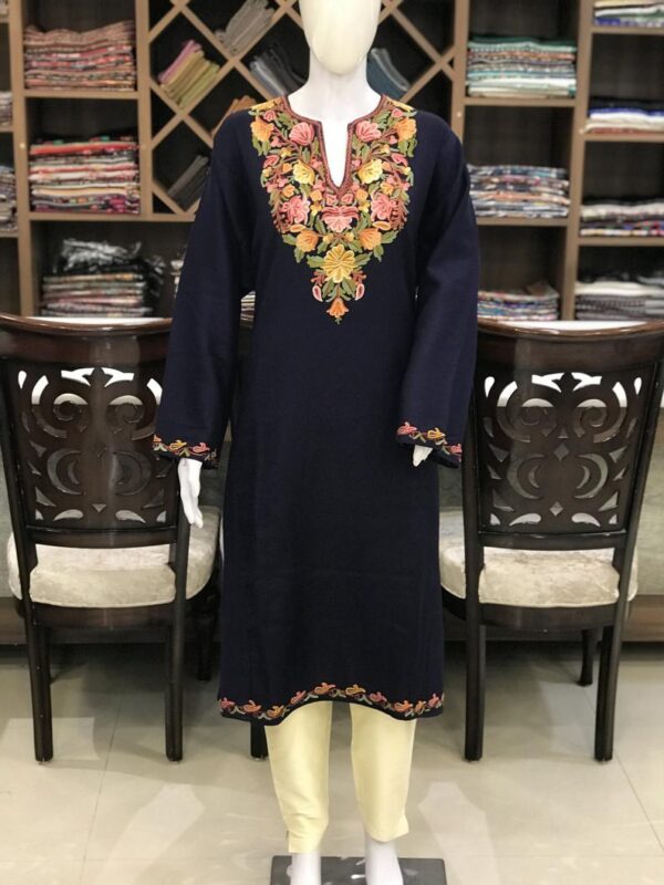 Navy Blue Kashmiri Woollen Phiran with Floral Aari Embroidery