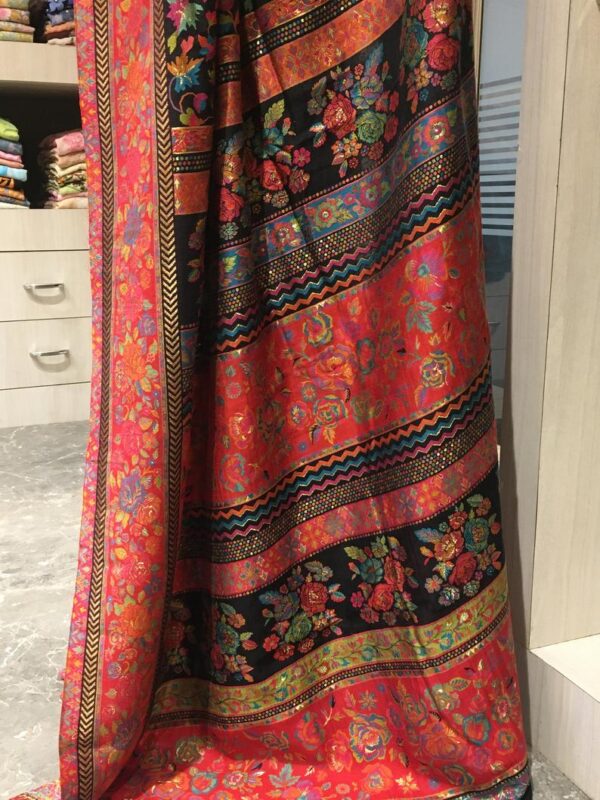 Black Modal Silk Floral Jaal Kani Weave Saree Pallu