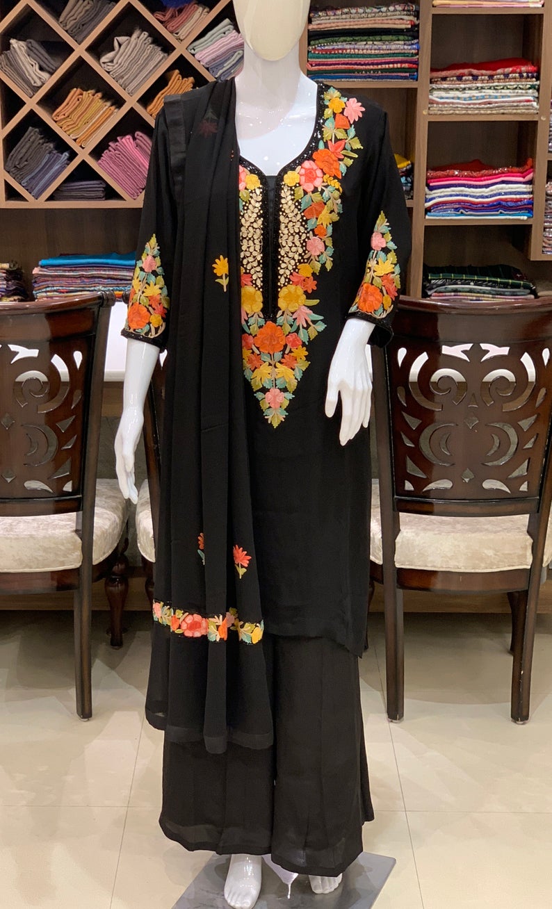 A stunningly fabulous Indian Ethnic fusion embroidered salwar suit, which you can wear on any occasion and receive many compliments.