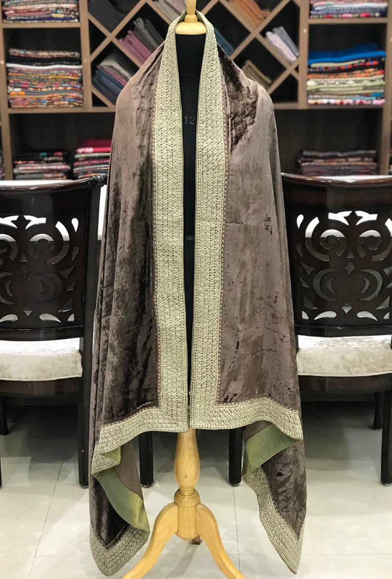 Brown Silk Velvet Shawl with 4 Side Tilla Chaputri Border