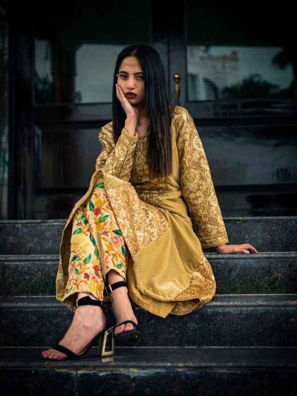 Beige Women Trouser with All Over Floral Embroidery image 2