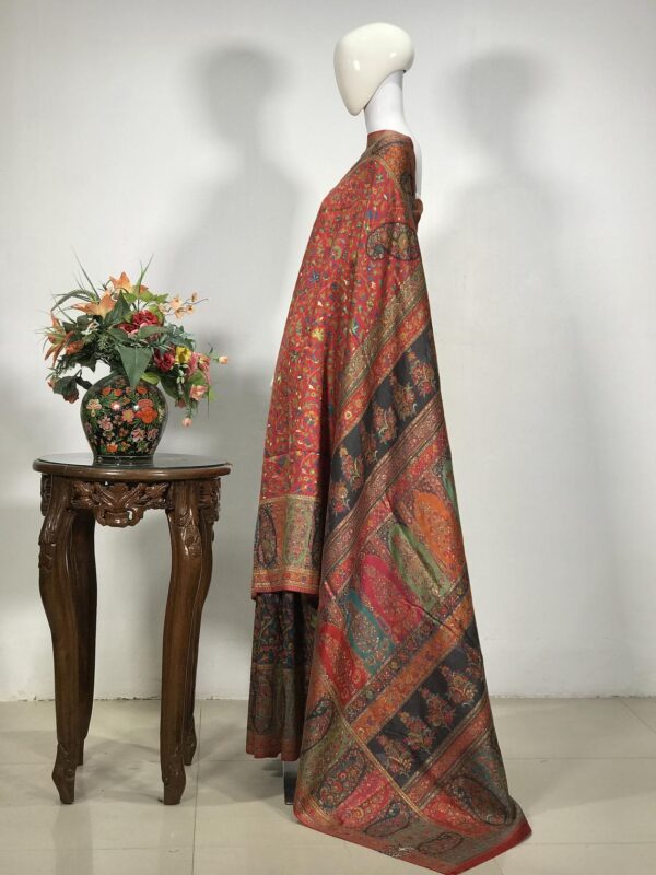 Dual Tone Modal Silk Jaal Kani Weave Sari: Red & Navy Blue side