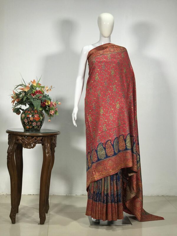 Dual Tone Modal Silk Jaal Kani Weave Sari: Red & Blue
