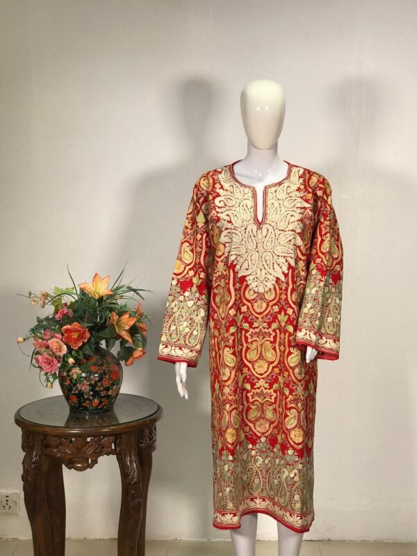 Red Pure Wool Kashmiri Pheran with Jaal Paisley Embroidery