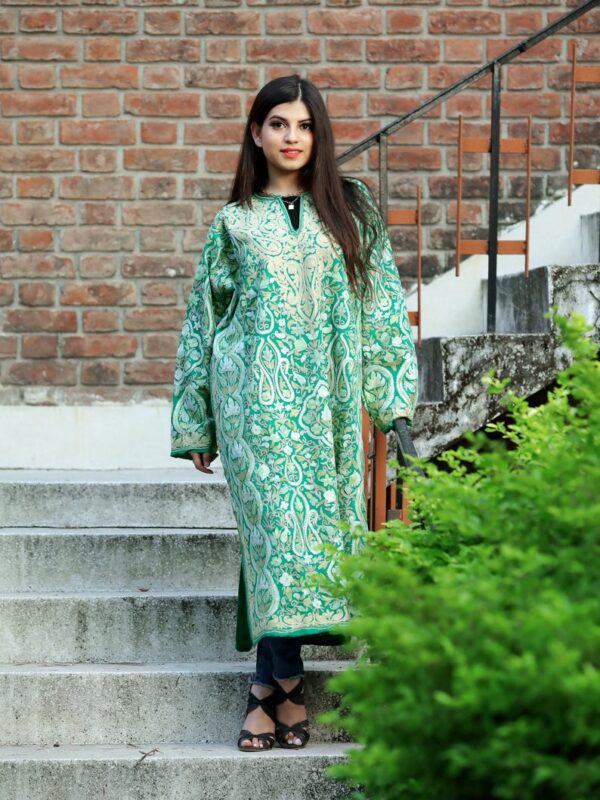 Green Pure Wool Kashmiri Phiran with Jaal Paisley Embroidery