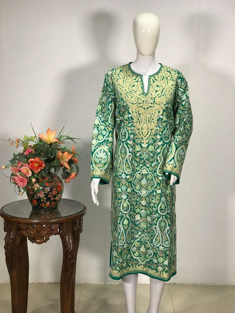 Green Pure Wool Kashmir Phiran with Jaal Paisley Embroidery 2
