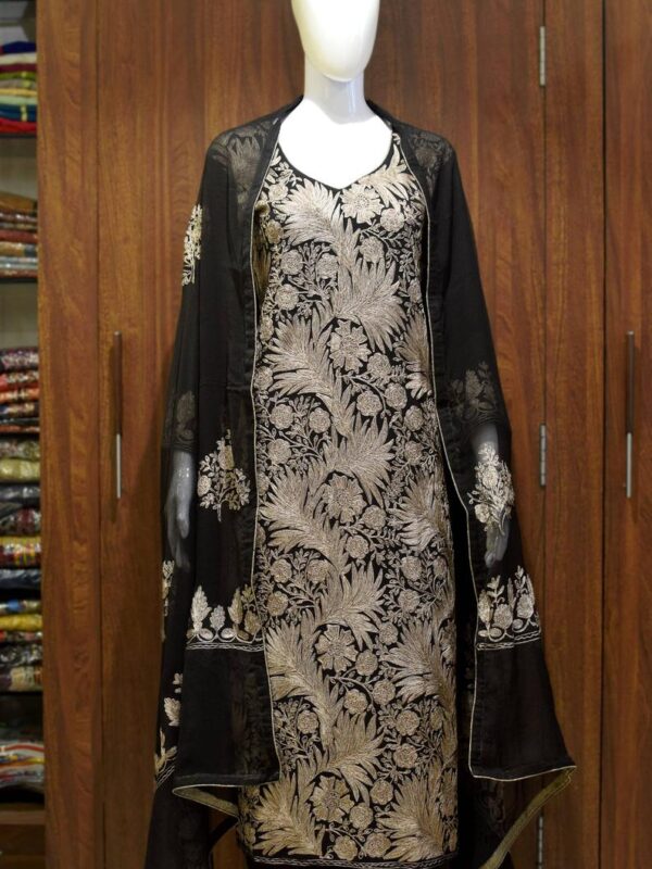 Silk Thread Embroidery Floral Shalwar Kameez