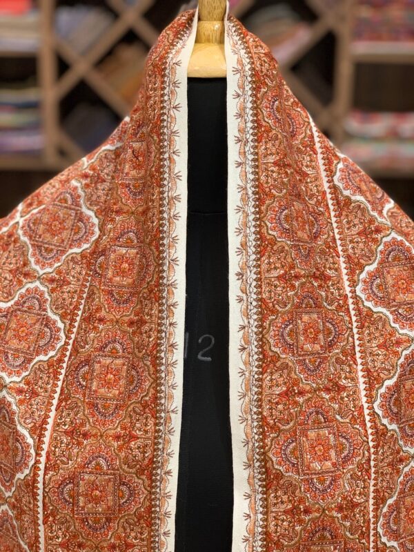 White Pure Wool Shawl with Machine Sozni Jamawar Embroidery close up