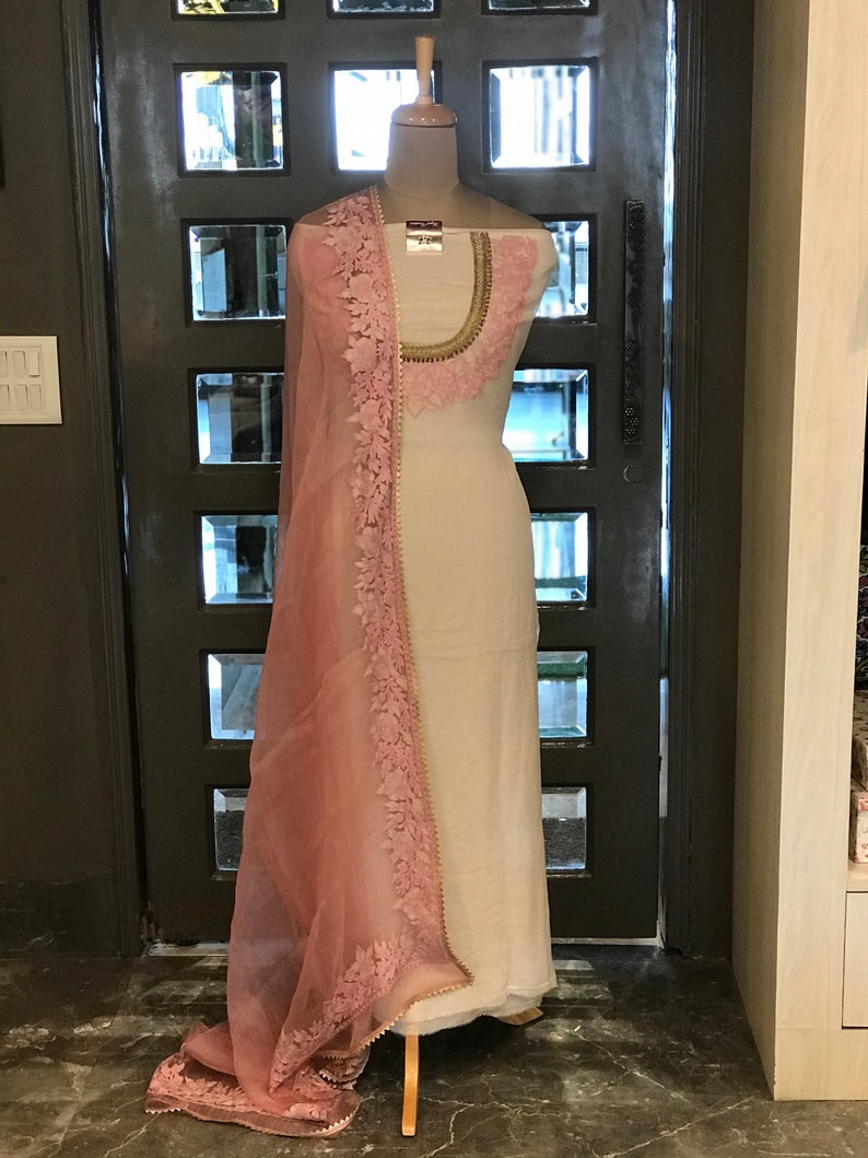 Pink Zardozi Aari Embroidered Kashmiri Suit