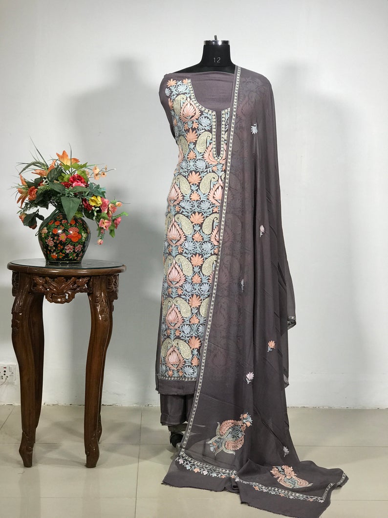 Cotton Suit with Self Embroidery & Kashmiri Print Pallu-bdsngoinhaviet.com.vn