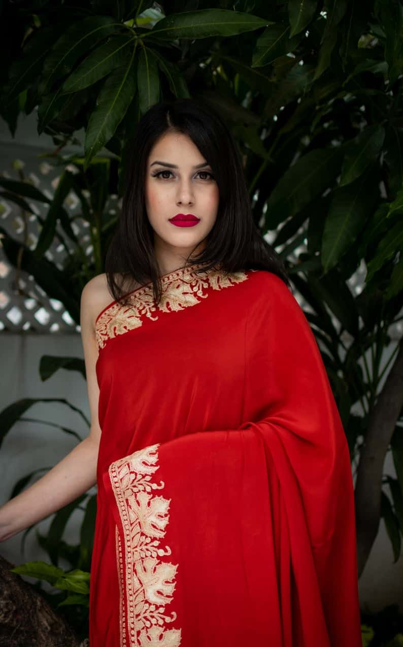 Red Pure Crepe Saree with Chinar Border Tilla Embroidery