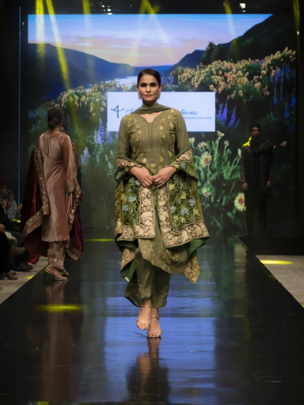 Moss Green Lakhnavi Mukash work and Aari Fusion Embroidered Kashmiri Suit