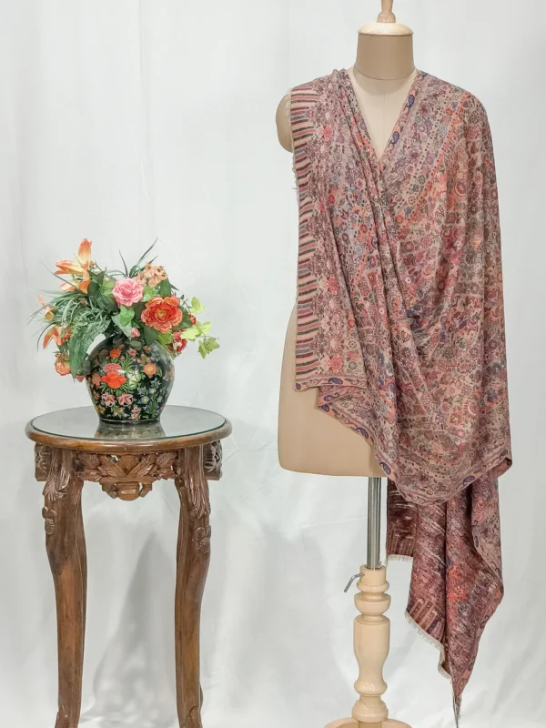 Natural Pashmina Stole: Shades of Peach, Brown and Maroon