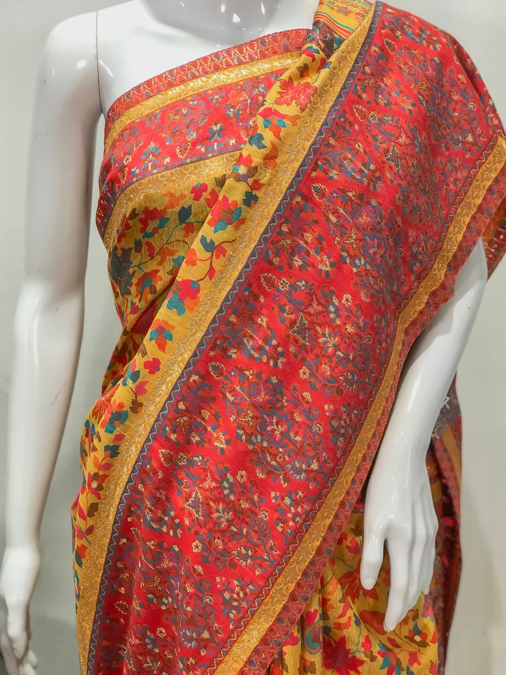 Yellow and Pink Modal Silk Kani Saree with Floral Pallu Design front