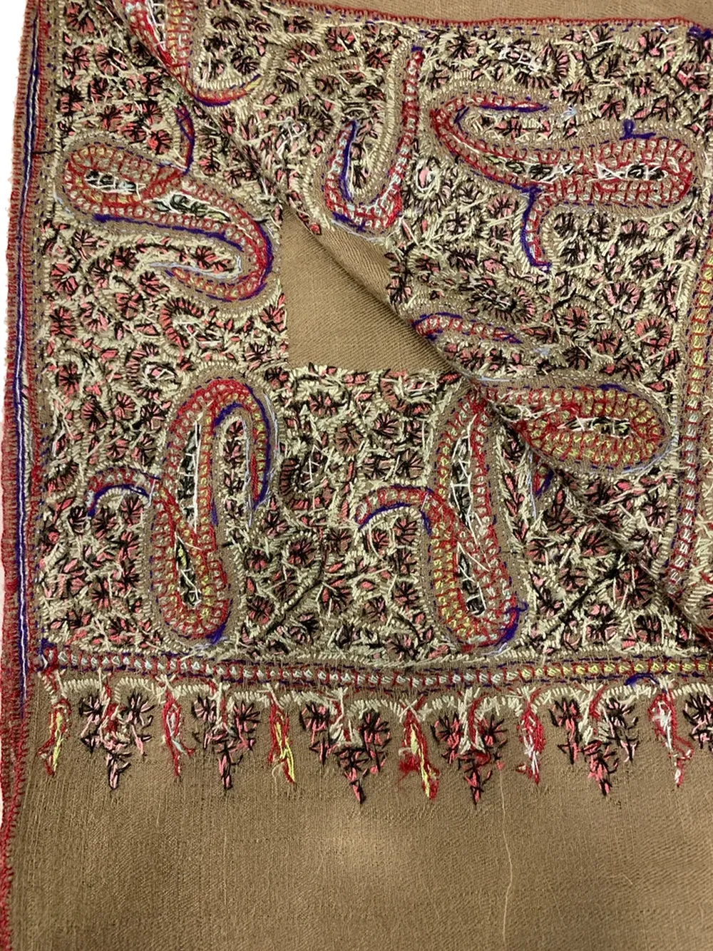 Sozni Hand Embroidered Pure Pashmina Shawl