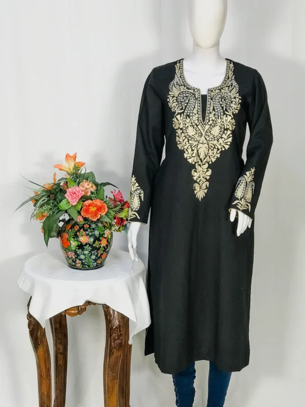 Kashmiri Black Kurta with Tilla Embroidery