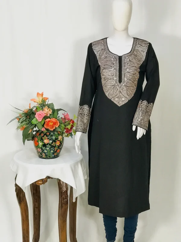 Kashmiri Black Kurta with Puff Tilla Embroidery