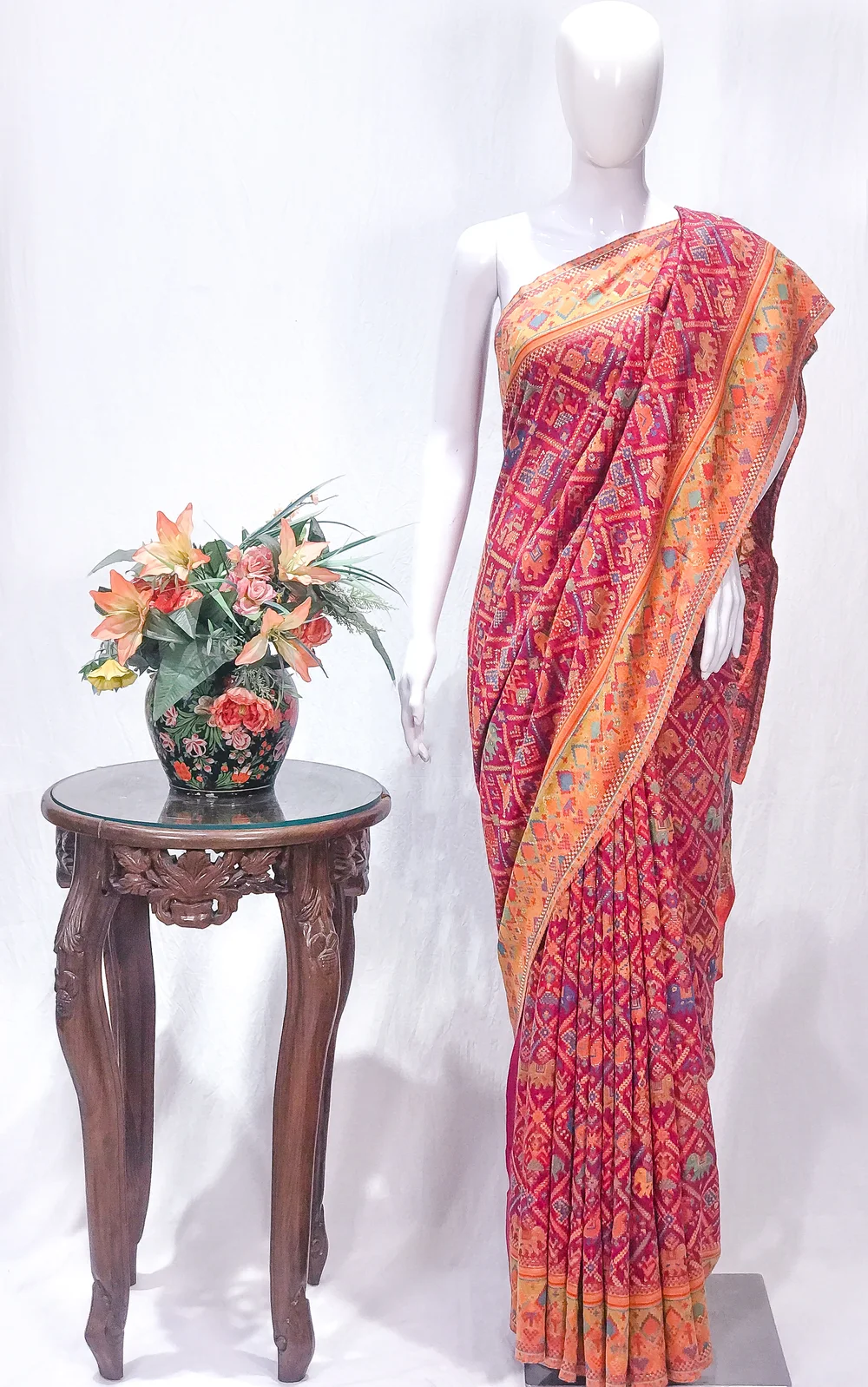 Yellow and Pink Modal Silk Kani Saree with Geometrical Design