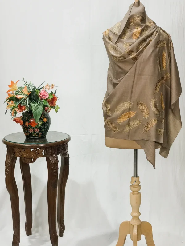 Natural Fine Wool Stole with Thread Embroidery And Zari Detailing