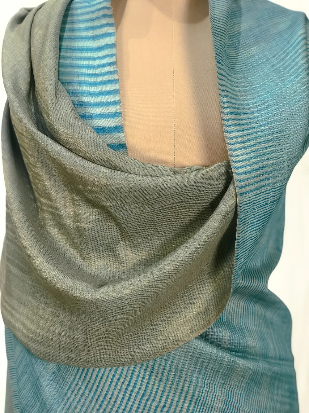 Blue and Beige Space Dye Zari Reversible Pure Pashmina Shawl front