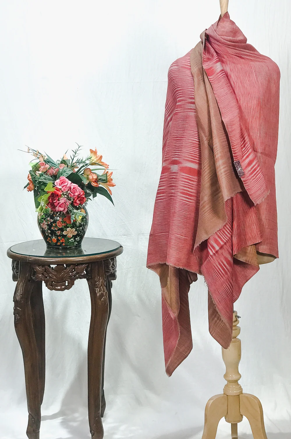Pink and Beige Space Dye Zari Reversible Pure Pashmina Shawl