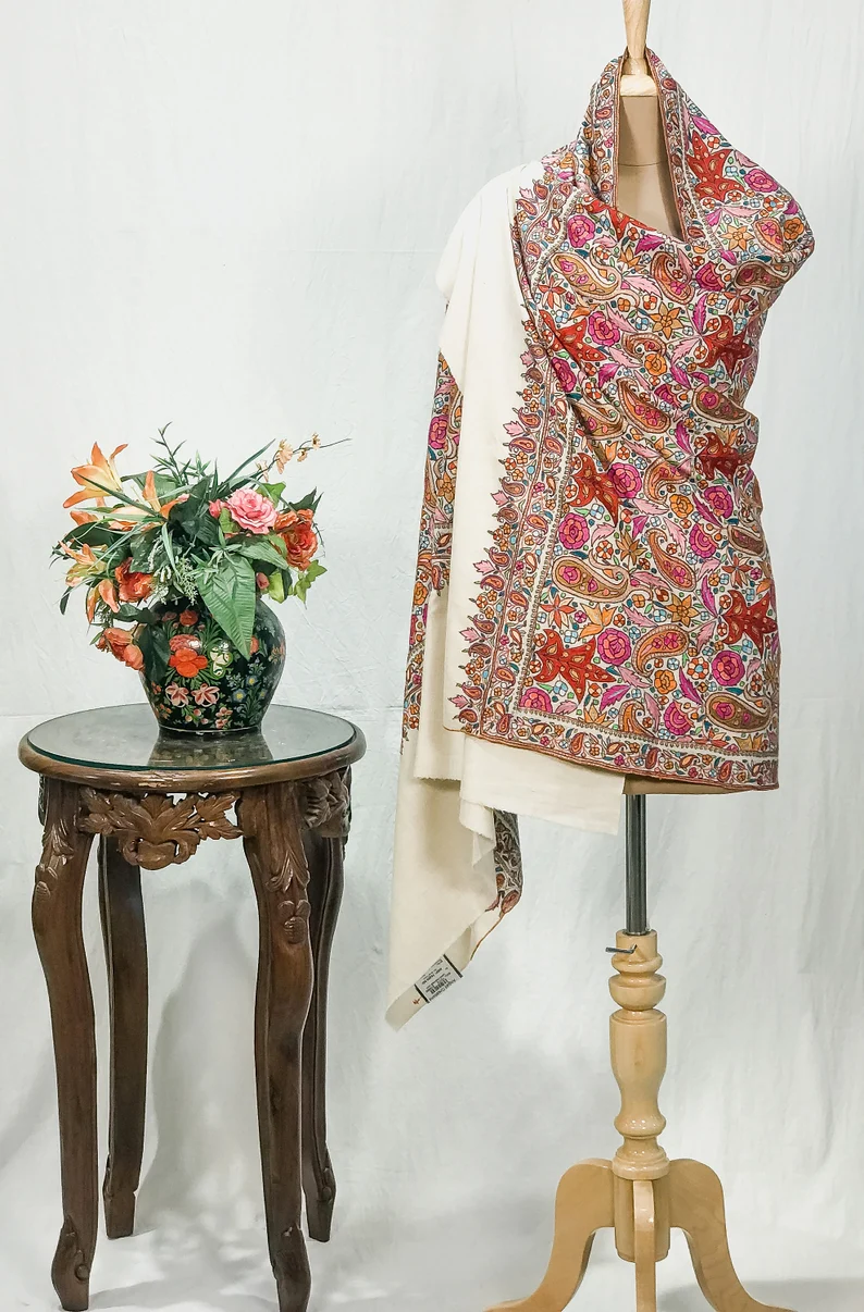 Off-White Pure Pashmina Shawl With Papier Mache Jama Hand Embroidery