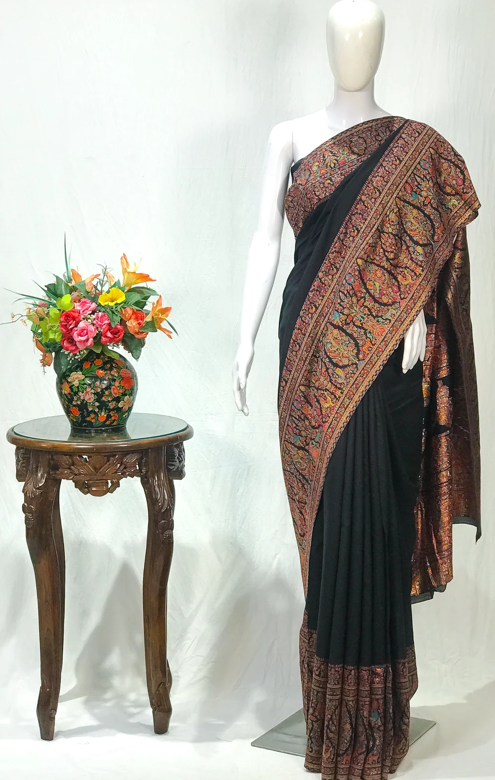 Black Modal Silk Kani Saree with Floral an Paisley Pallu Design