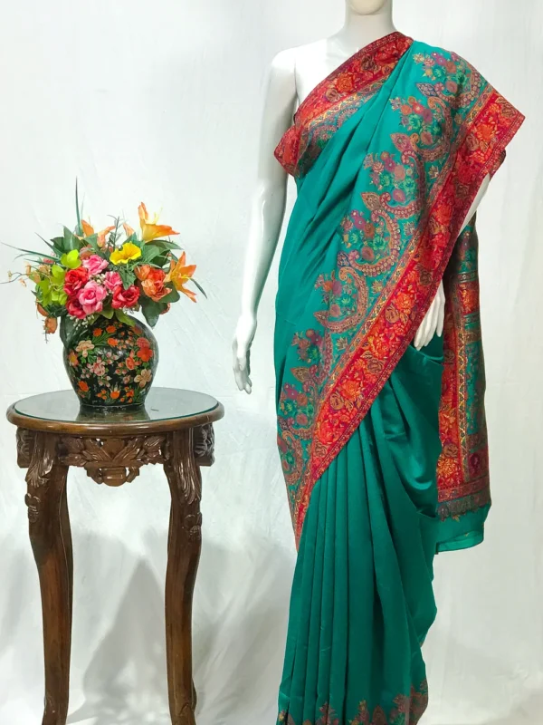 Pine Green Modal Silk Kani Saree with Floral Pallu Design