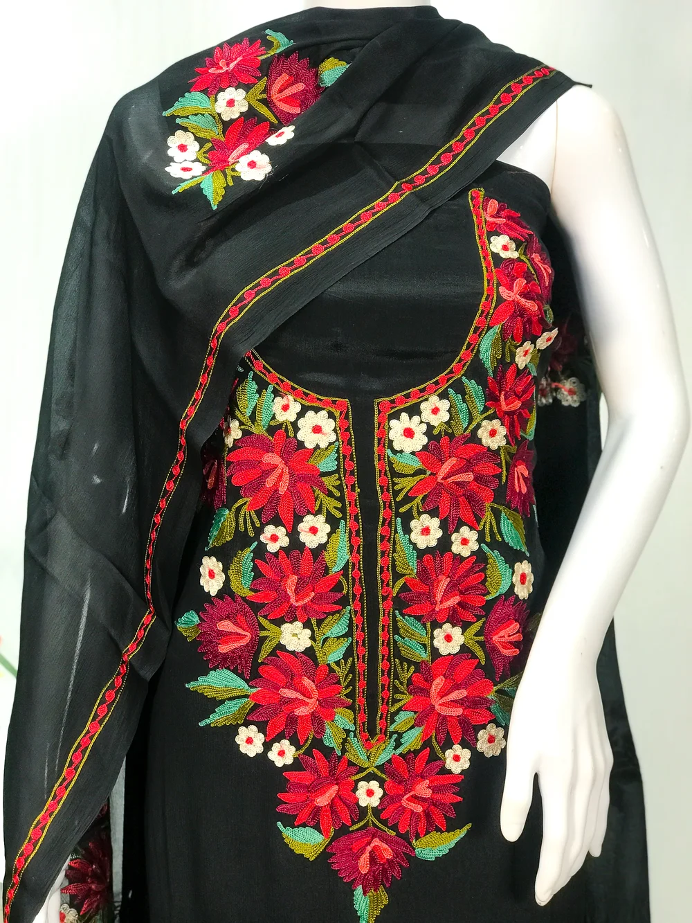 Black Kashmiri Aari Embroidered Salwar Suit front