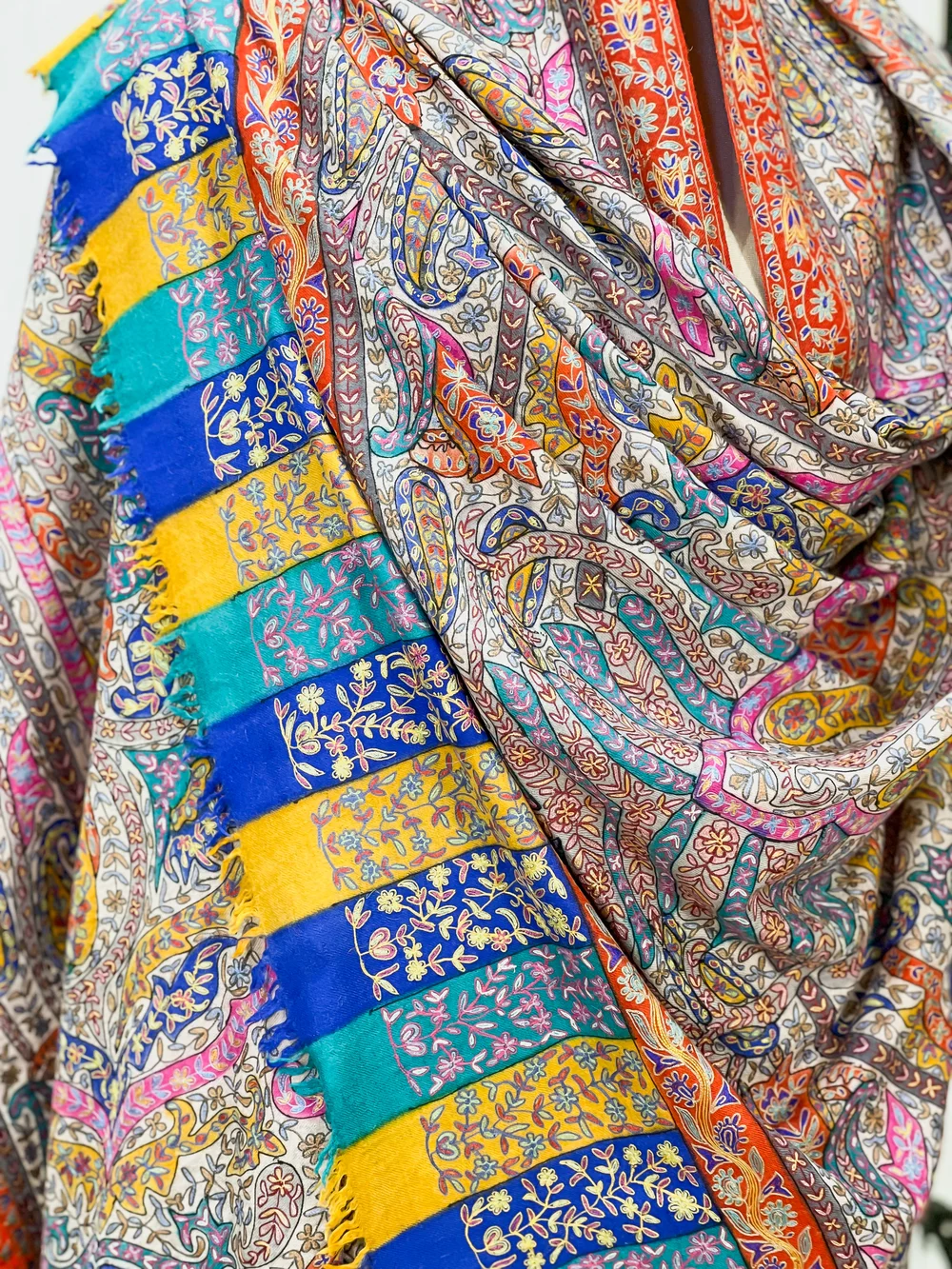Multi-Colour Pure Pashmina Shawl with Kalamkari Hand Embroidery Hand Paint front