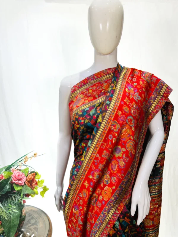 Grey Modal Silk Kani Saree With Floral Design close up