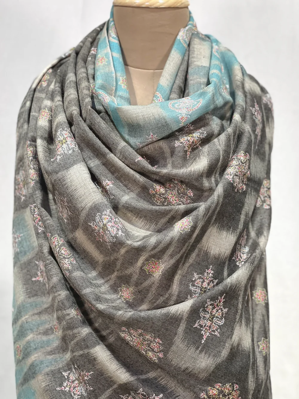 Pure Pashmina Grey Ikat Shawl With Floral Hand Embroidery close up