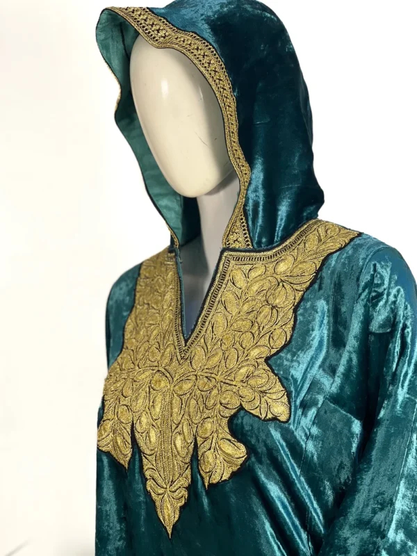 Kashmiri Velvet Hoddie Phiran With Tilla Hand Embroidery
