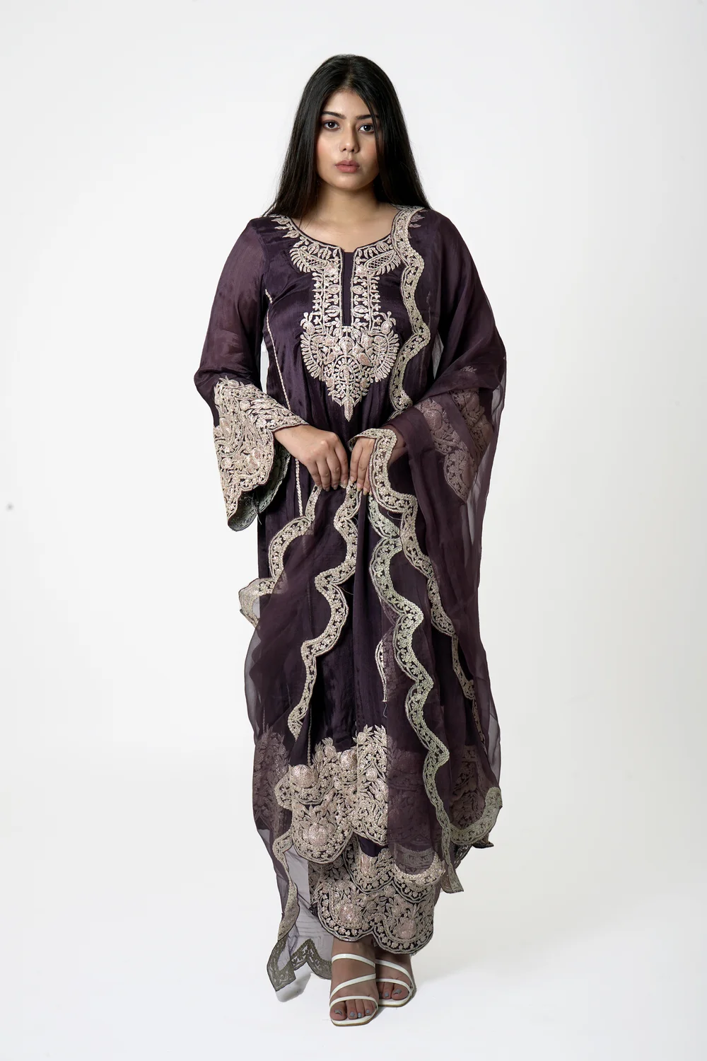 Kashmiri Phiran Dress- Daneen Black Range-mahal With Aari Embroidery -  Gyawun
